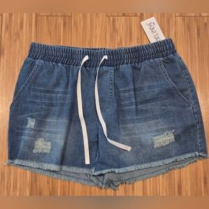 ❤️ NWT Belinda Denim Shorts